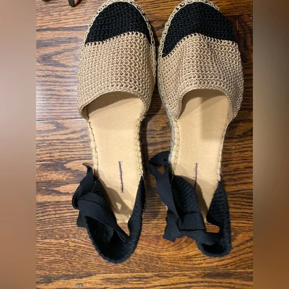 New Free People‎ Collection - Island Time Wrap Espadrilles Size 39 Black and Tan